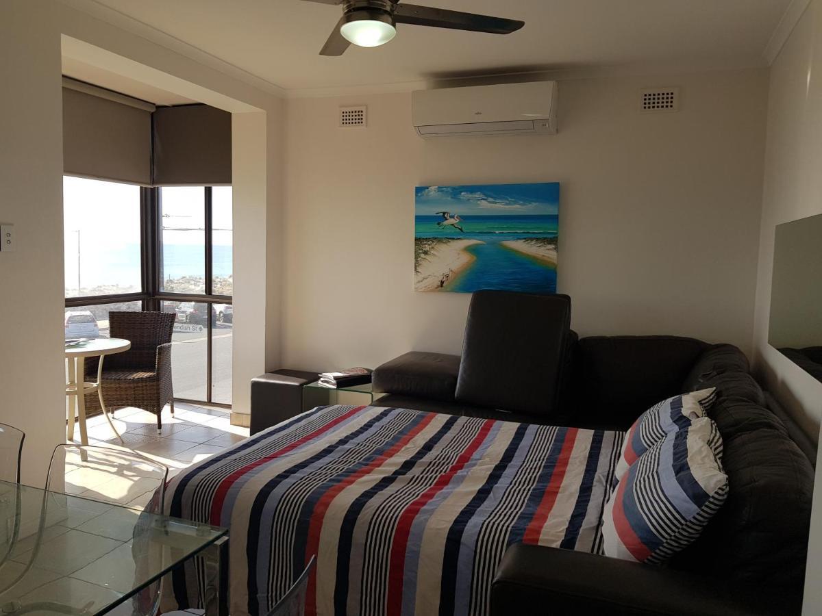 Acushla Accommodation Esplanade Living Self Check-In Self Check-Out West Beach ภายนอก รูปภาพ
